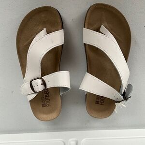 White Mountain Leather Sandals